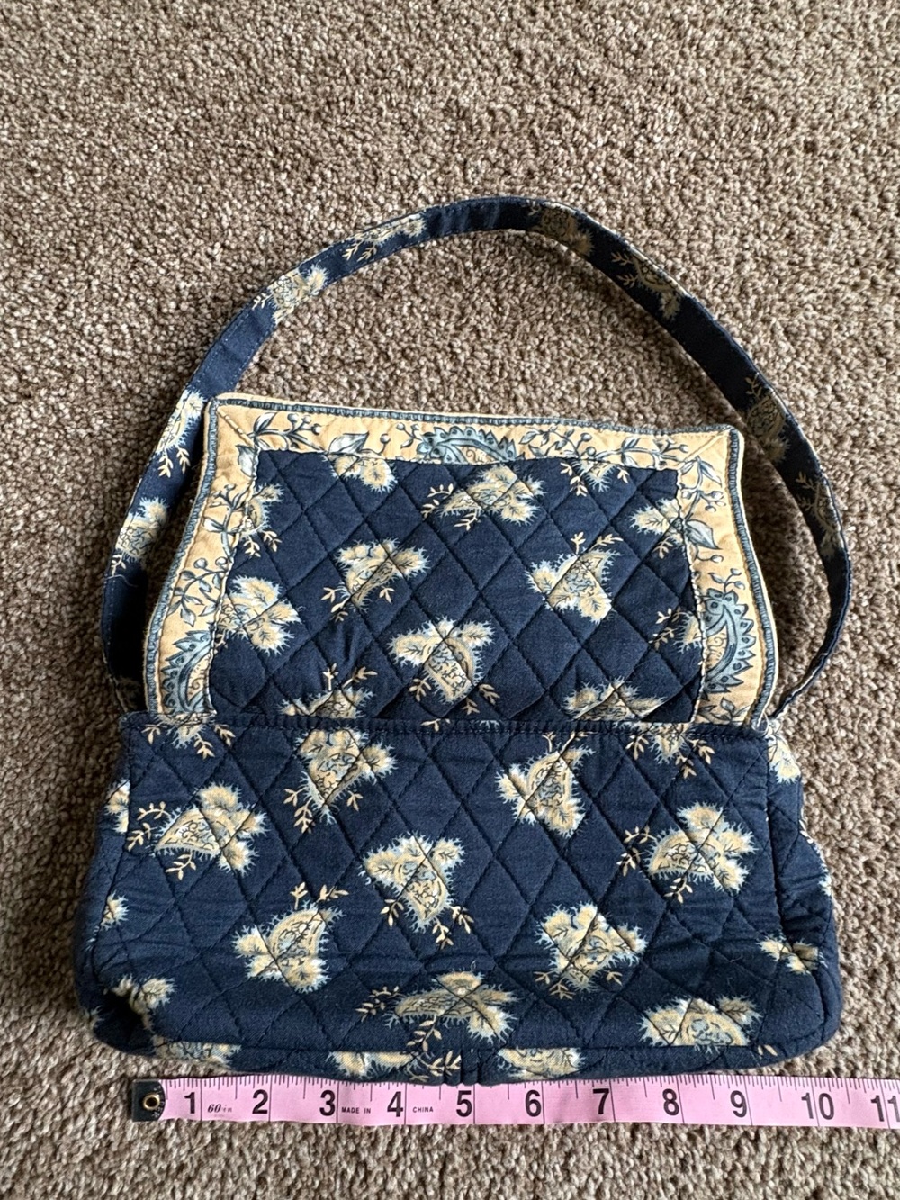 Quilted Floral Crossbody Bag - Navy and Cream - Picture 5 of 6